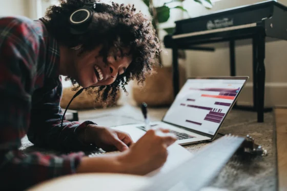 5 Mistakes to Avoid When Writing Song Lyrics